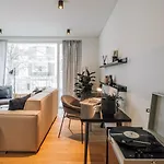 Tamariz - 1 Bedroom And Pool In Avenidas Novas